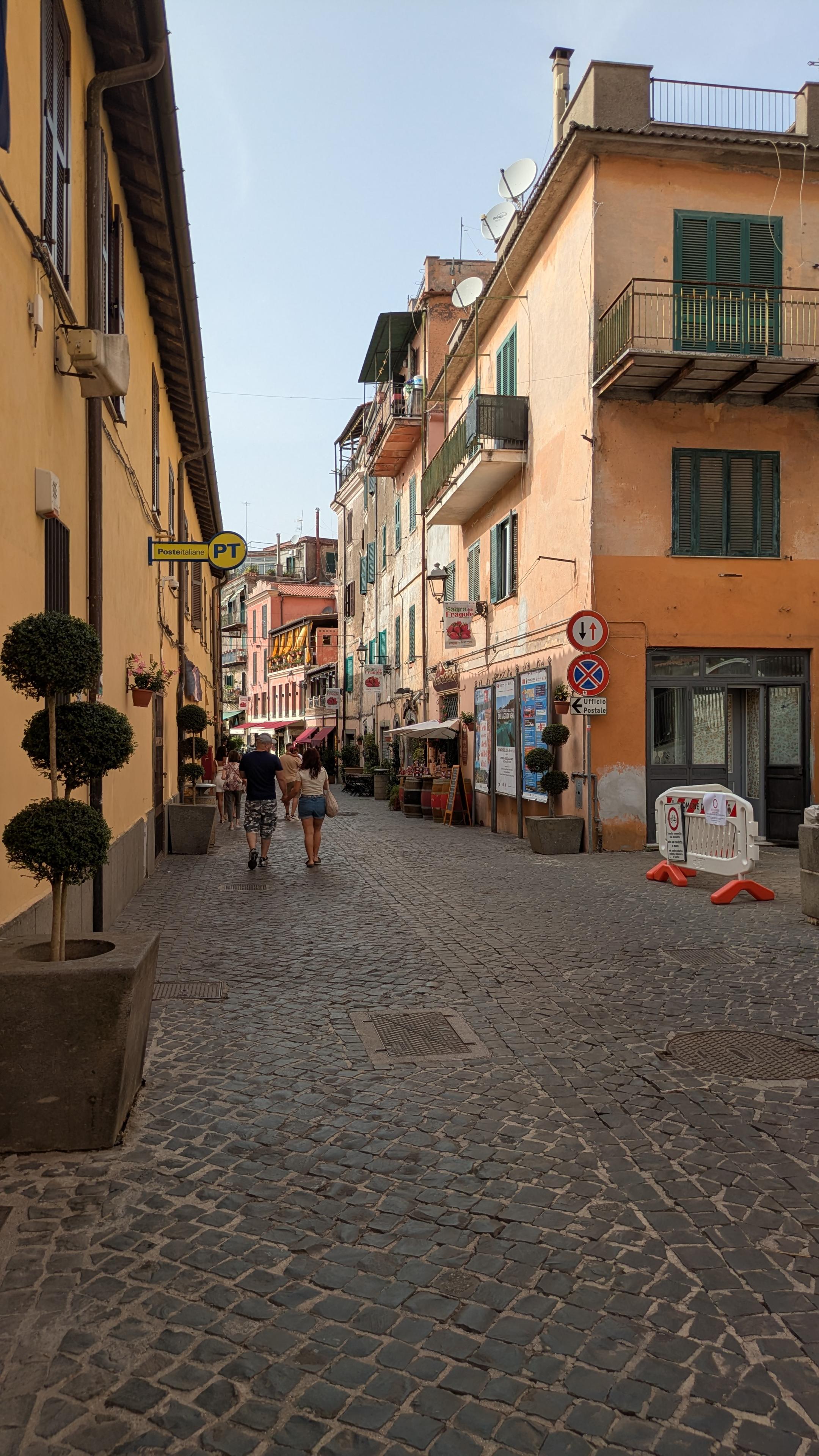 Corso Vittorio Emanuele, Nemi